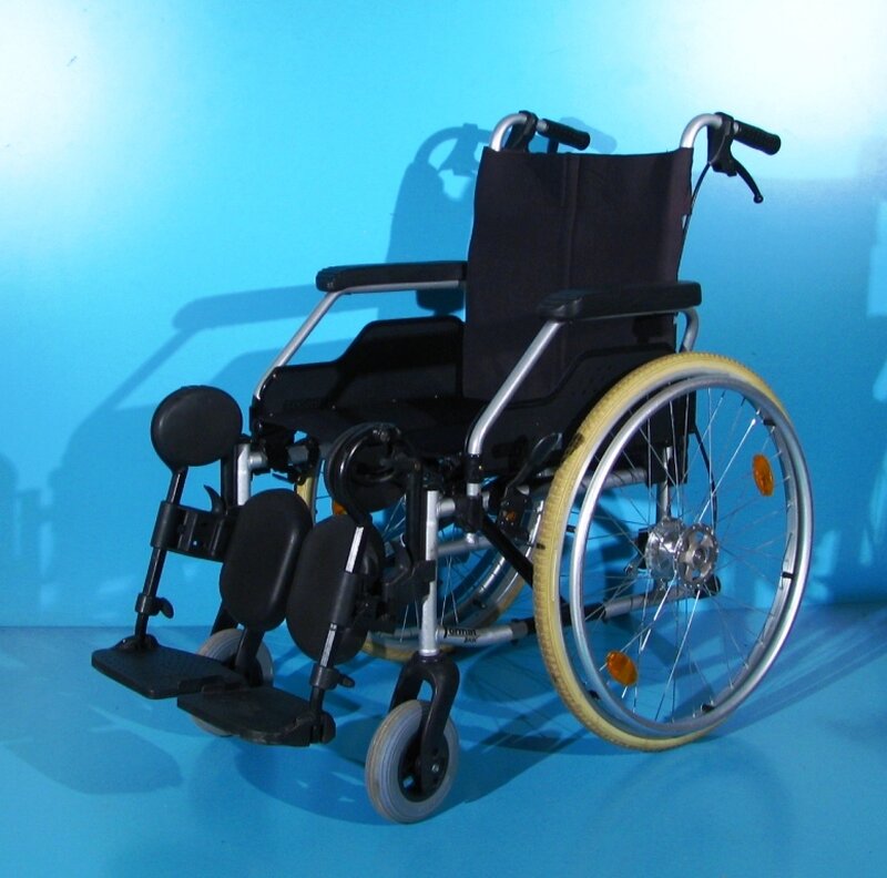 Scaun cu rotile Meyra, latime sezut 46 cm